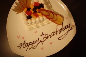 お誕生日ケーキ２